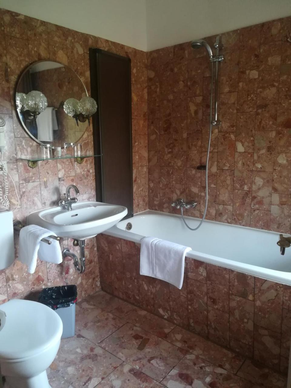 Residenz Kommende Βόννη Εξωτερικό φωτογραφία